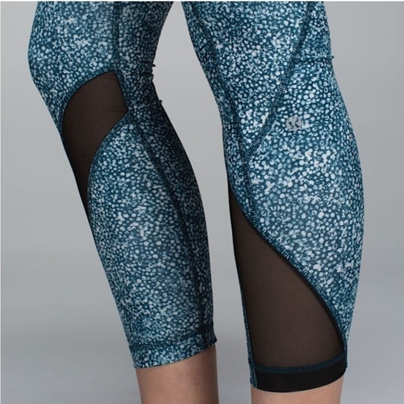 Lululemon Leggings - Inspire II Pebble Size 6 - Picture 4 of 12